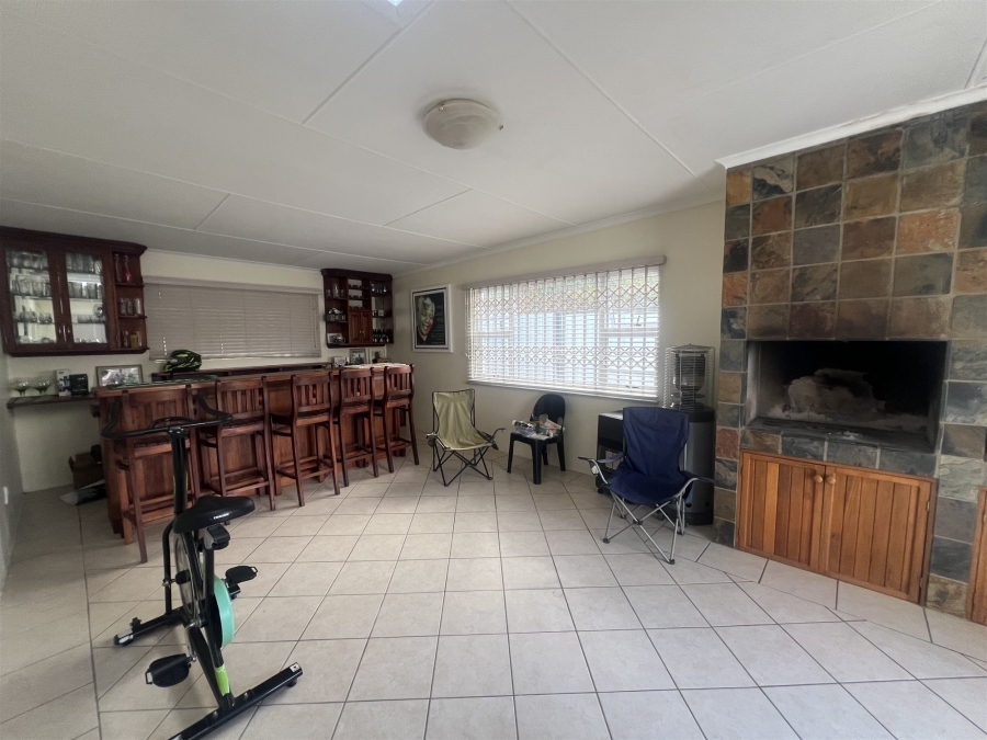 4 Bedroom Property for Sale in Bonnie Doone Eastern Cape